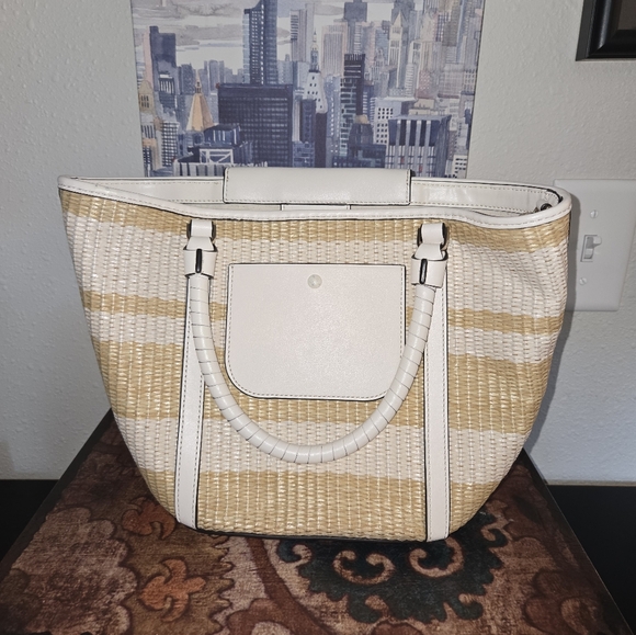 GREAT CONDITION KATE SPADE - Picture 2 of 5